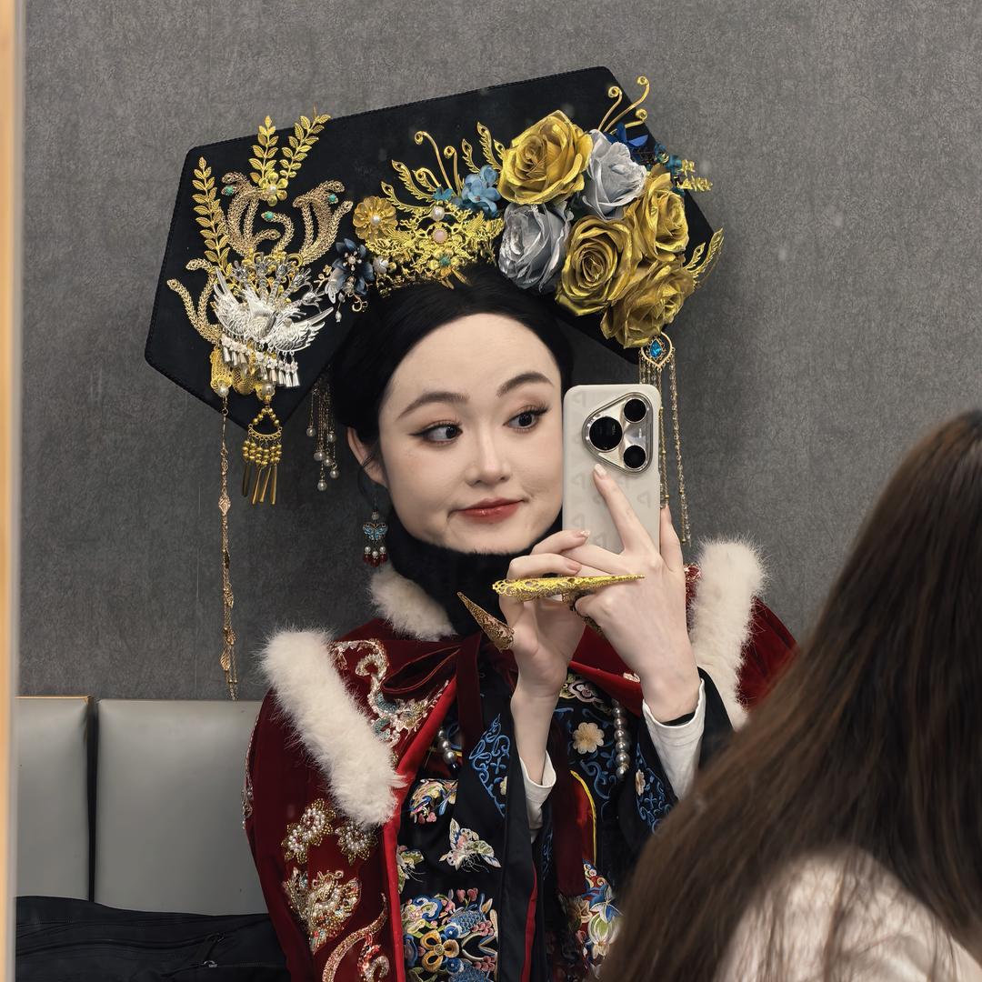 小何才露尖尖角