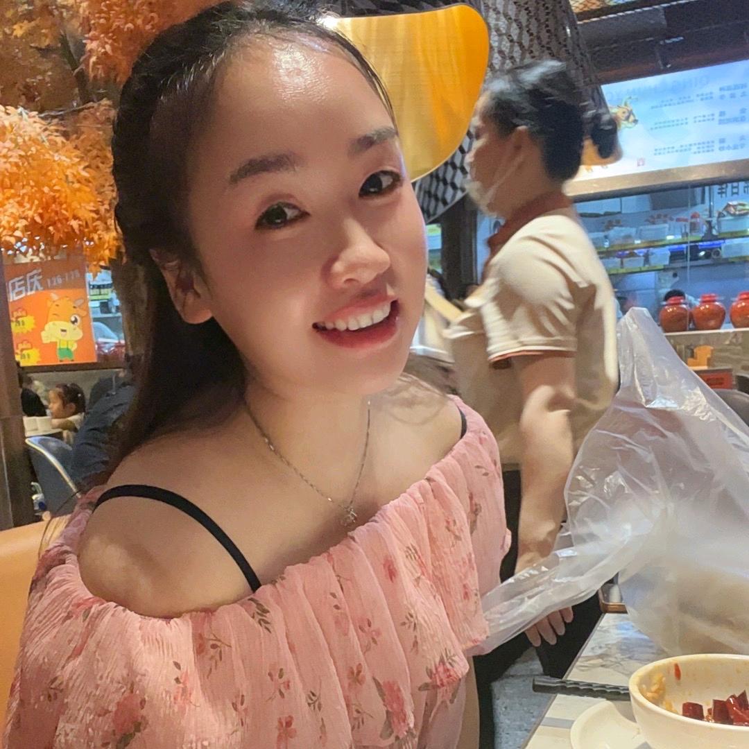 奔跑的平平老师