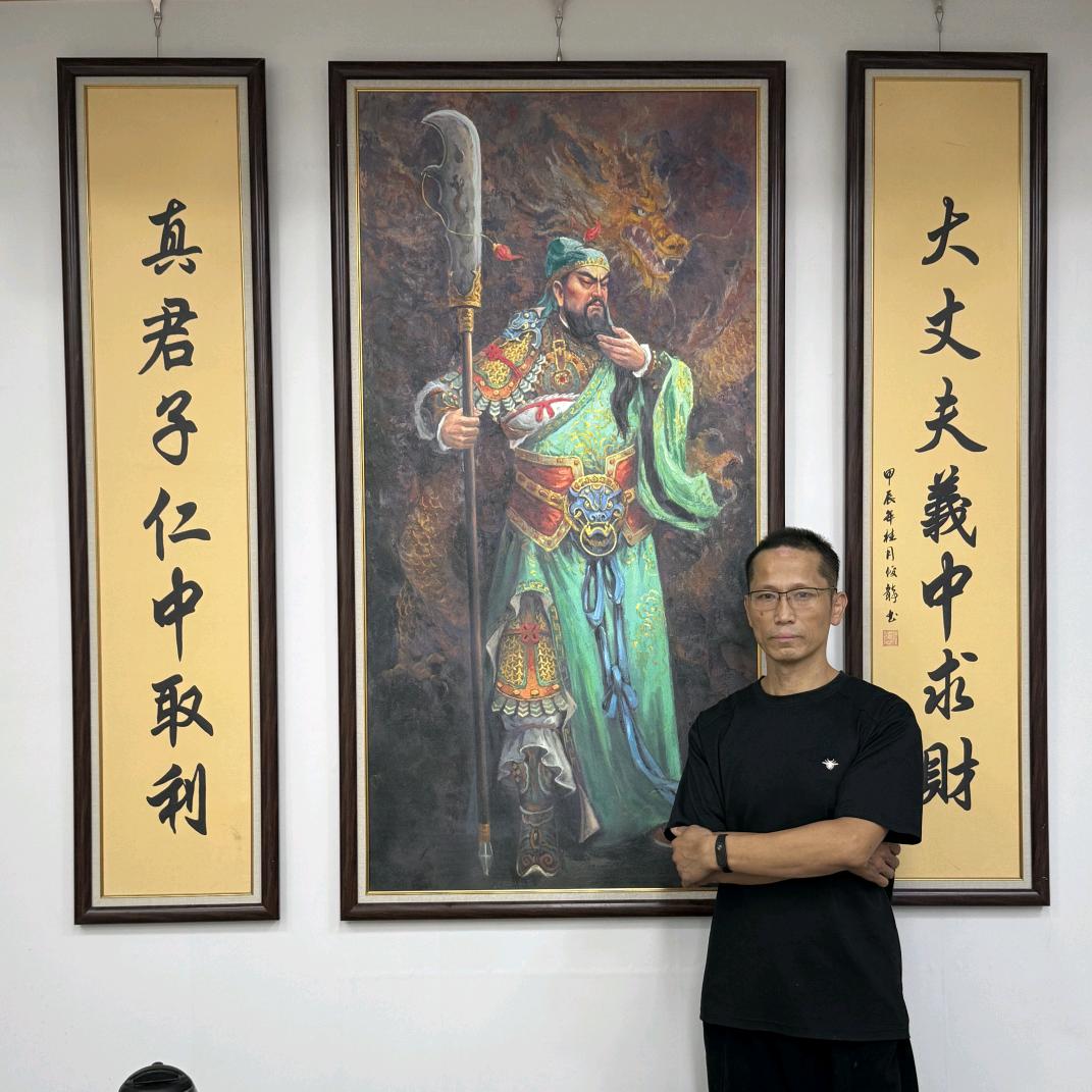 张俊龙油画馆