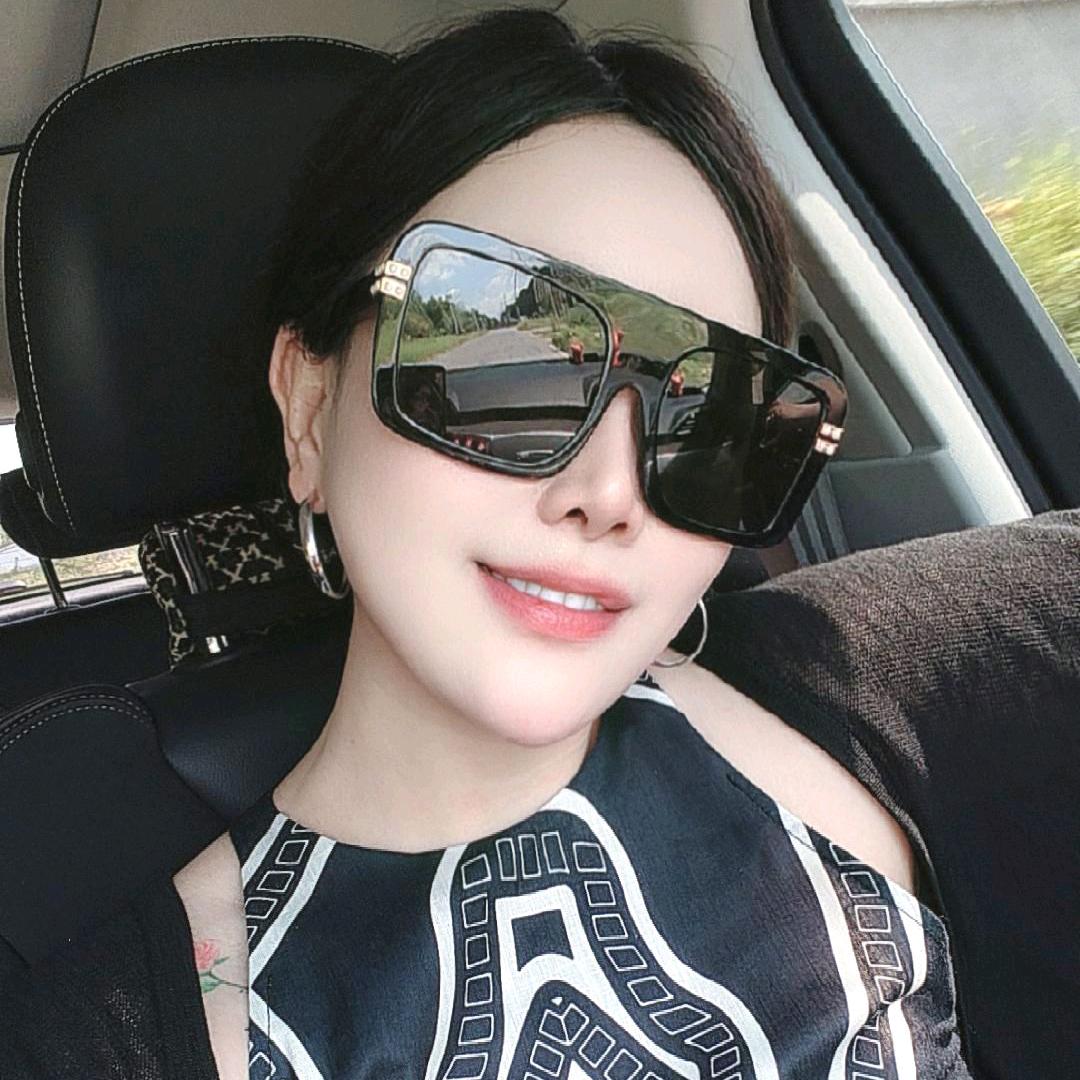 赵美腻💋