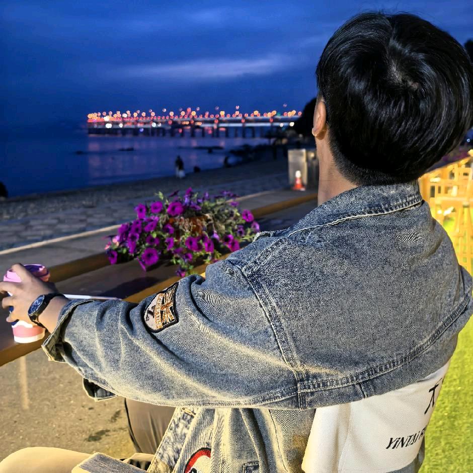 夜枫头像
