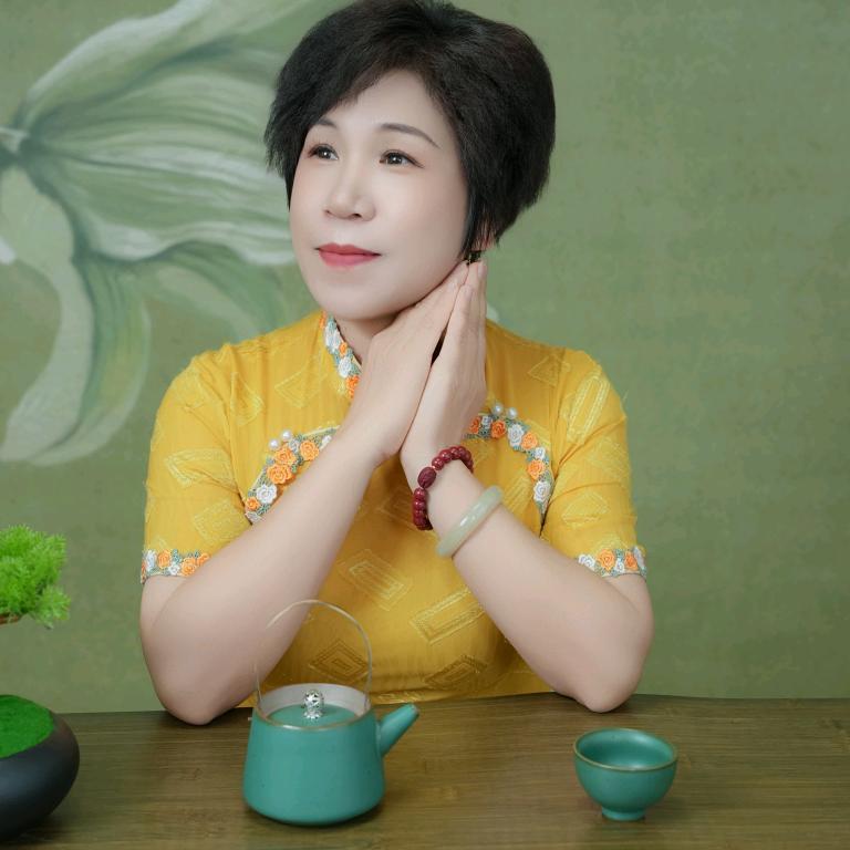 海南诺丽姐
