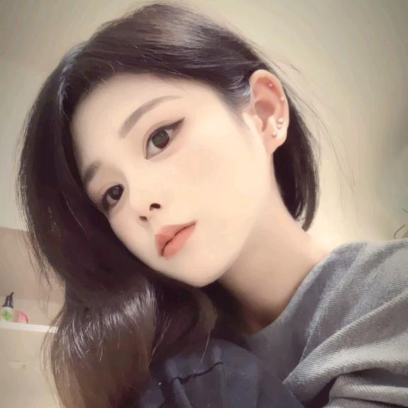 小元宝⁵²¹¹🌷🌷🌷