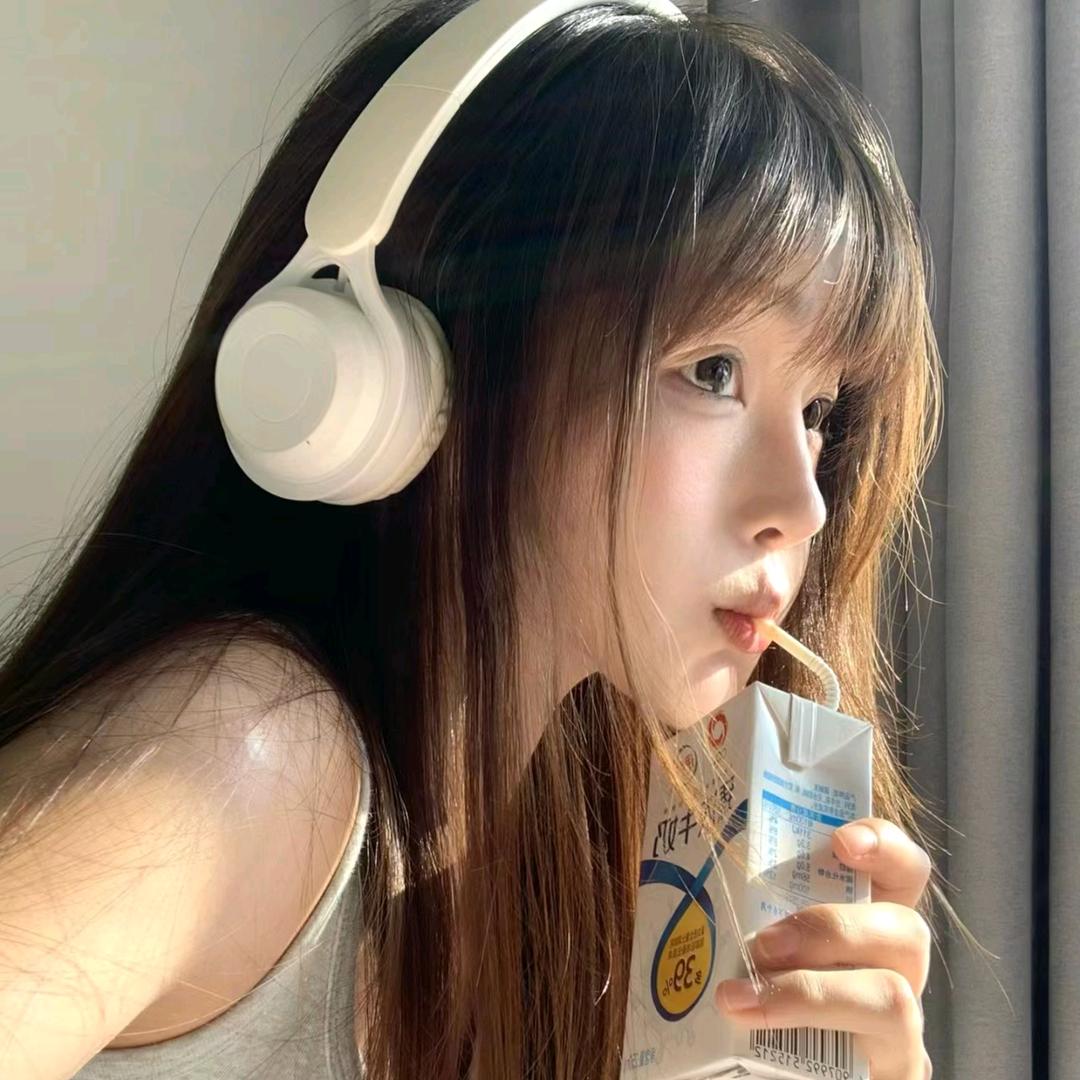 百变小姜💫
