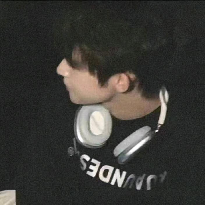 李哥方廷皓，和若白😃😃😃🐏🐏