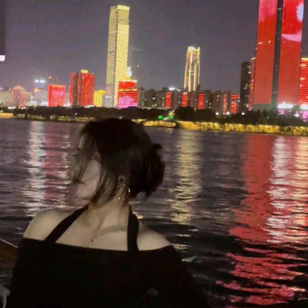 立心💕头像