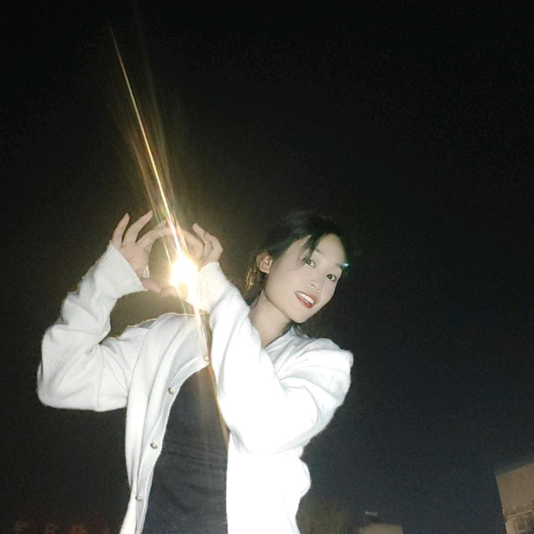 小兰👌🏿(陌人勿扰）