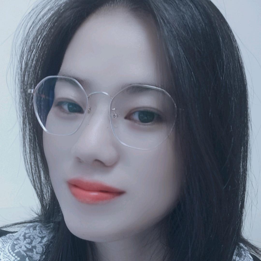 小卢 👉🏡