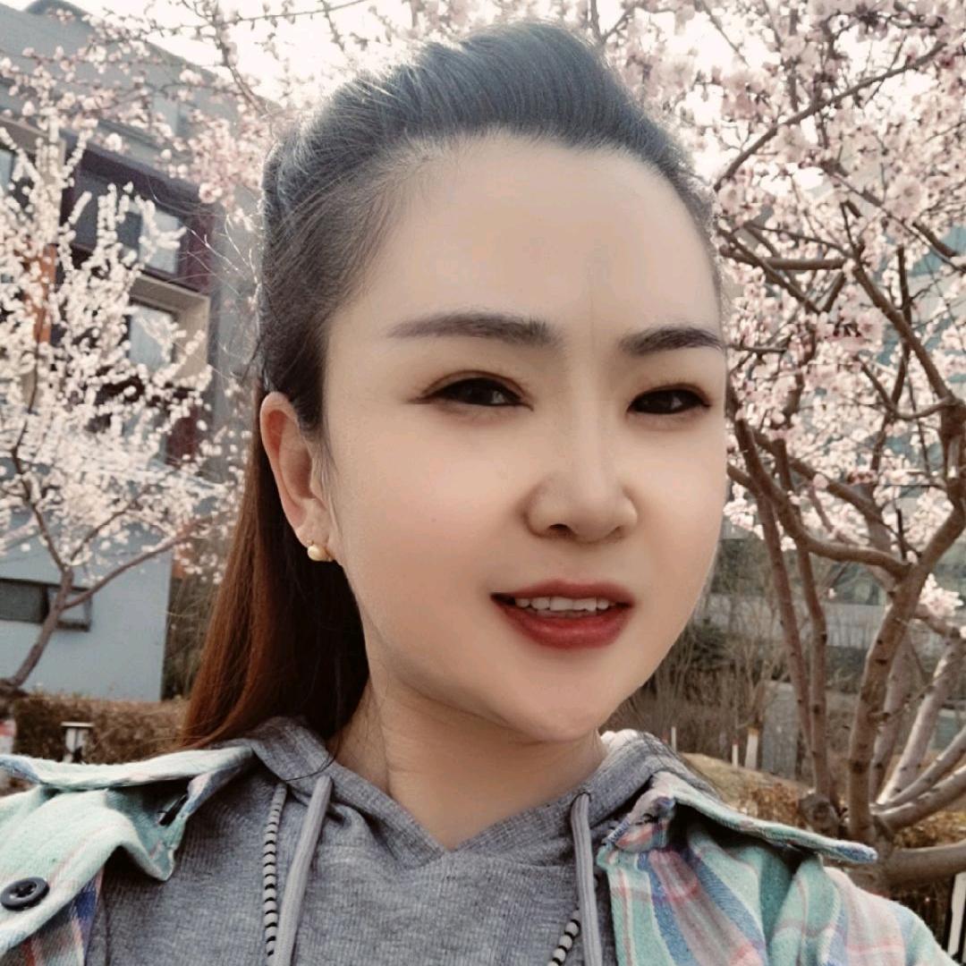 固安县潮妆化妆品店