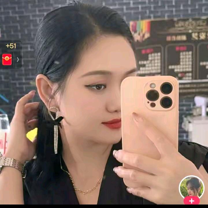 幸福的约定是单身。