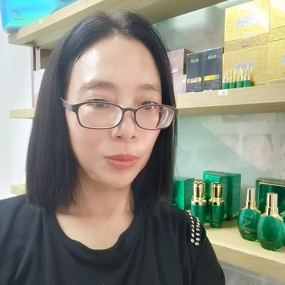 星漾轻妍