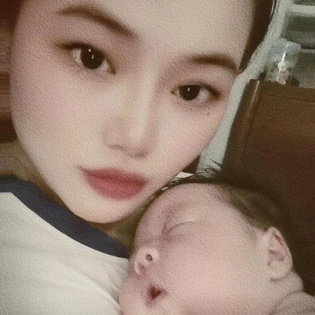 @敏敏吖