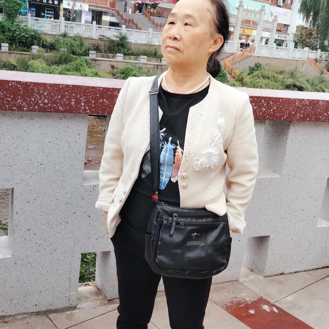 蛋仔派对小爱