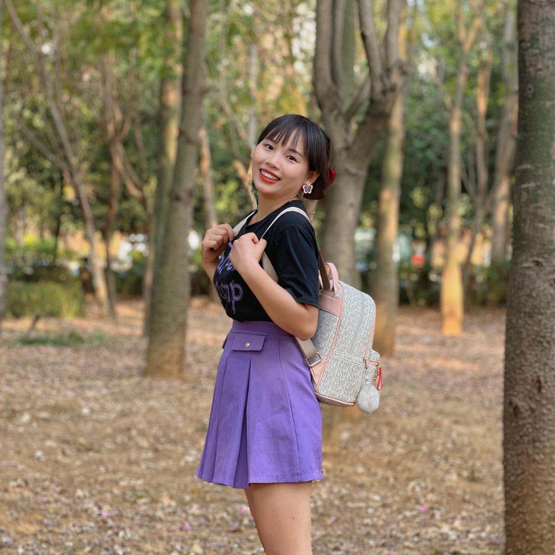 创业宝妈玲玲头像