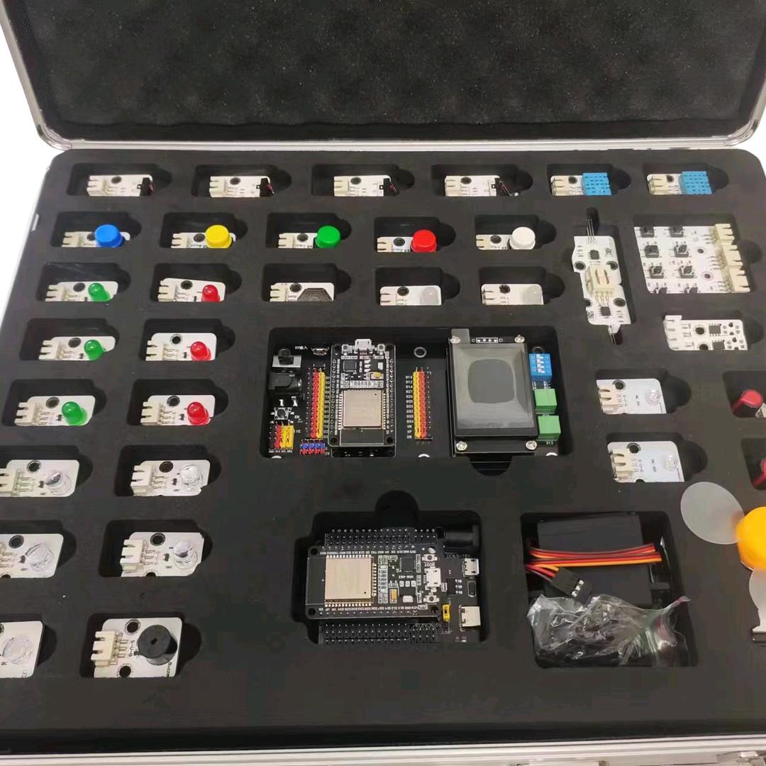 凤凰迈科编程造物官方号