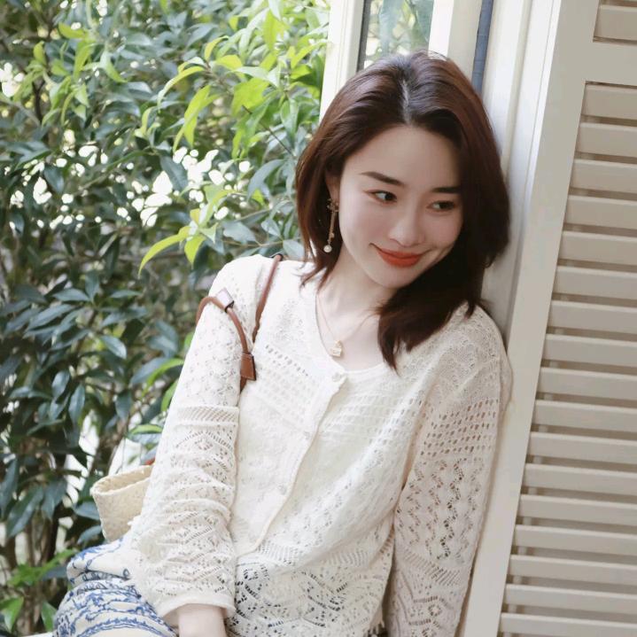 邱莹莹私服衣柜