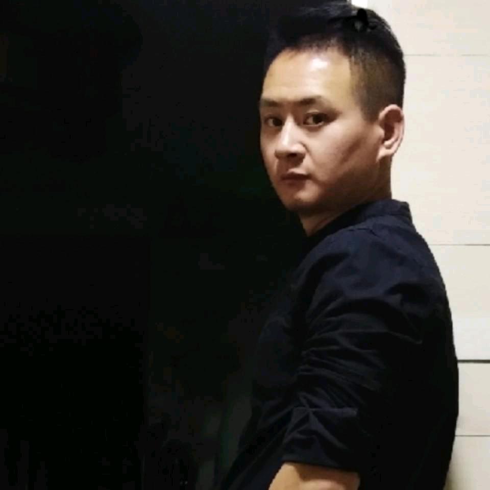 @吃嗯陈