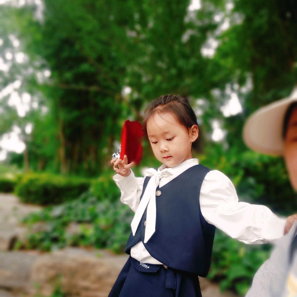 欣欣向荣🌸