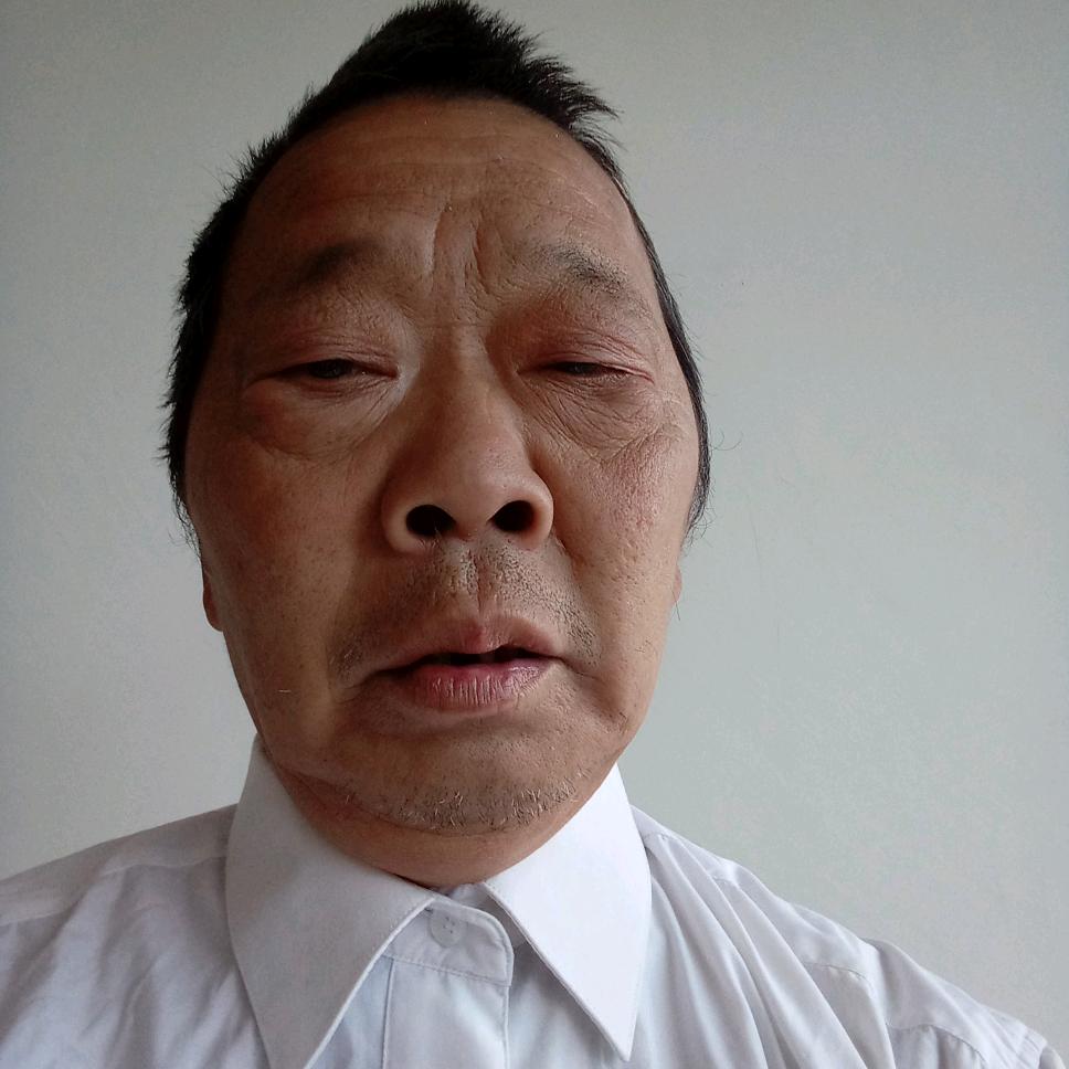 罗中军
