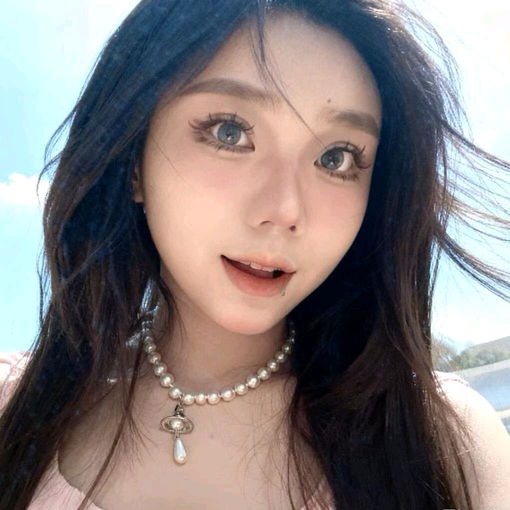 爱化妆的怪味仙