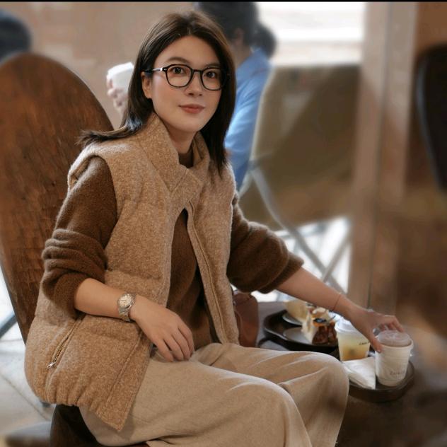 H姐曼辰-轻奢穿搭