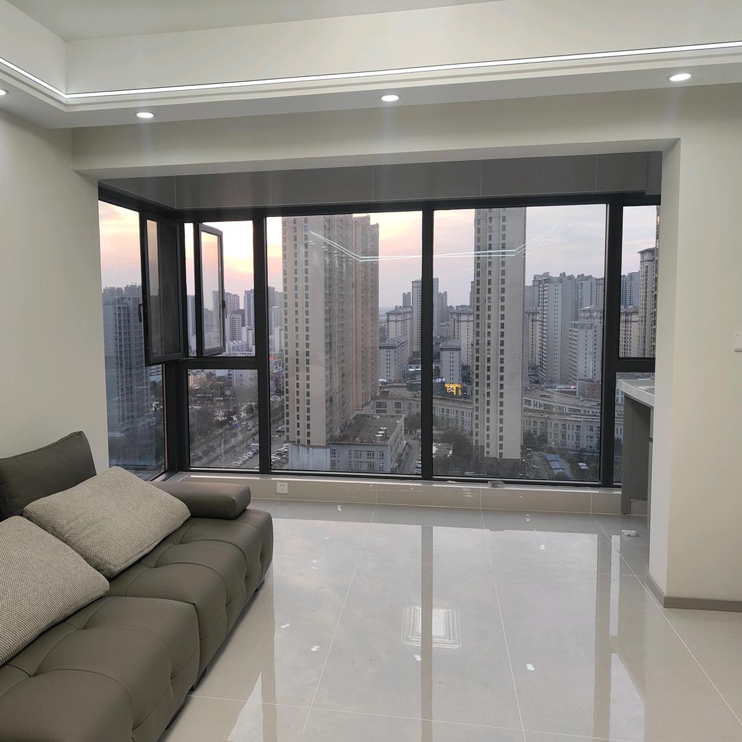 宿州市卖门窗的小姐姐