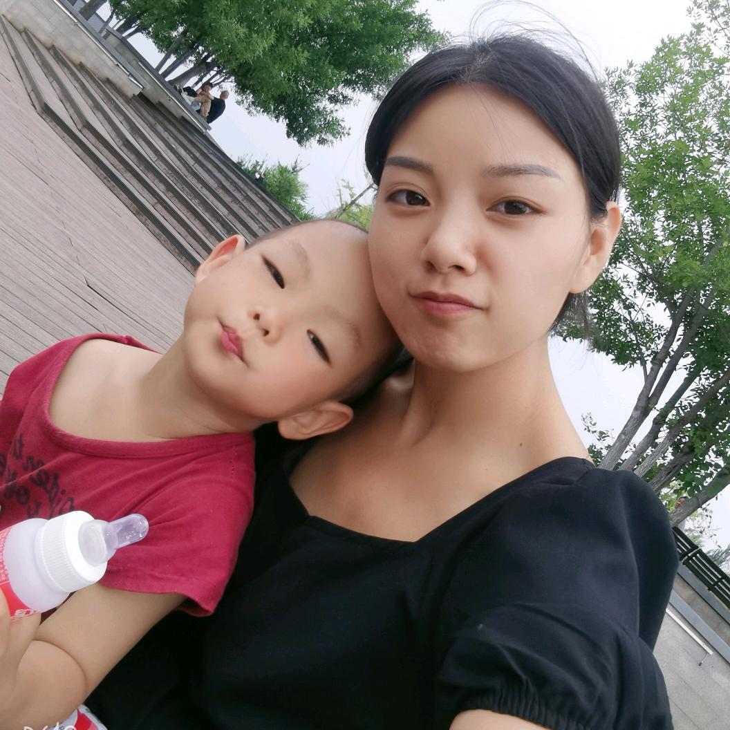 盼盼是个小太阳☀