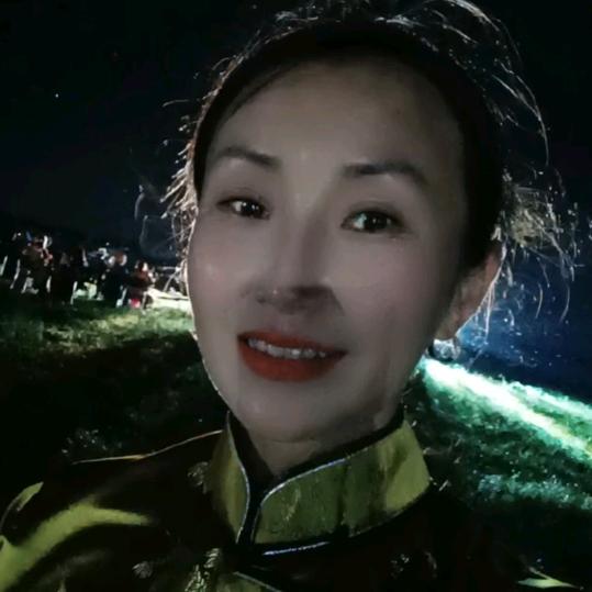 娜