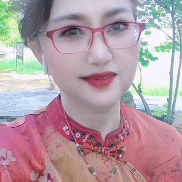开心姐姐，