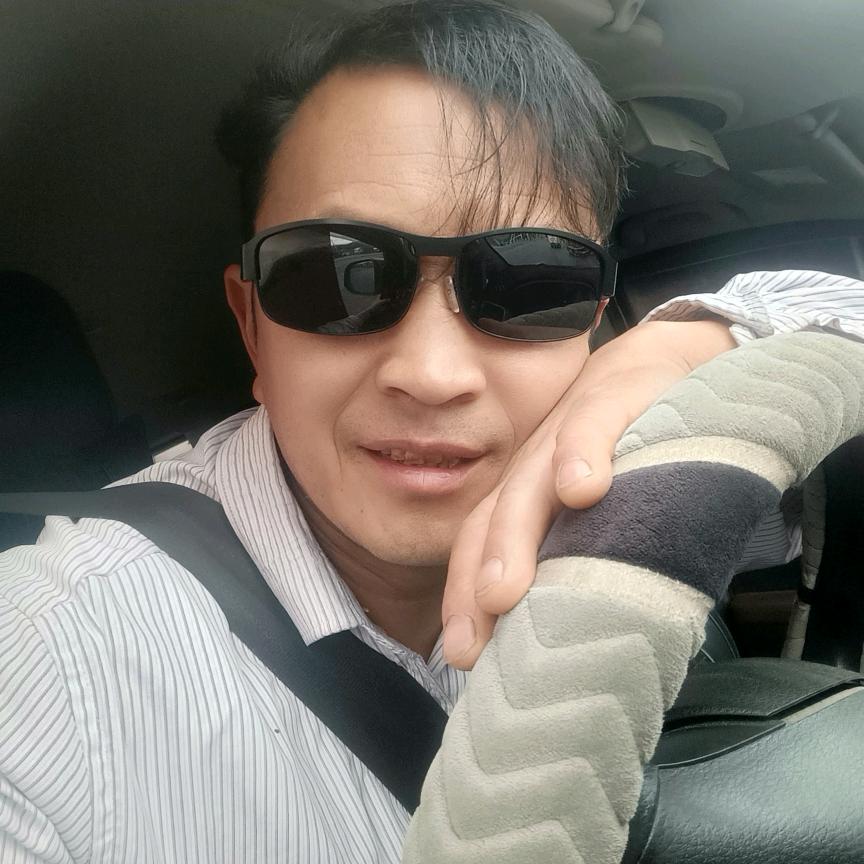 落圈跑贵阳机场北站