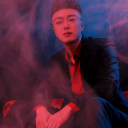 凡夫俗子🈲🈲🈲🈲