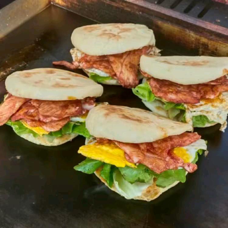 永年铁板里脊肉饼