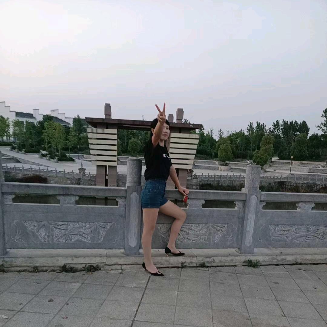 晓玉同学👩‍🎓