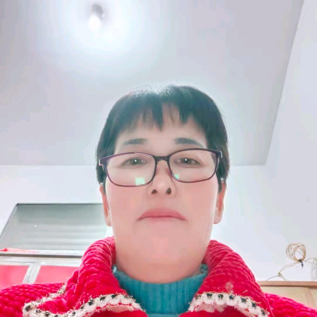 刘芳姐🎤晚上8:10开播
