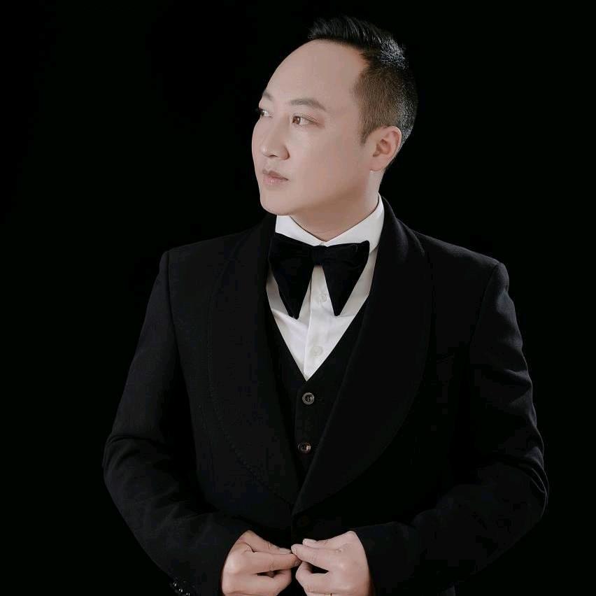 利川红哥房产中介有限公司