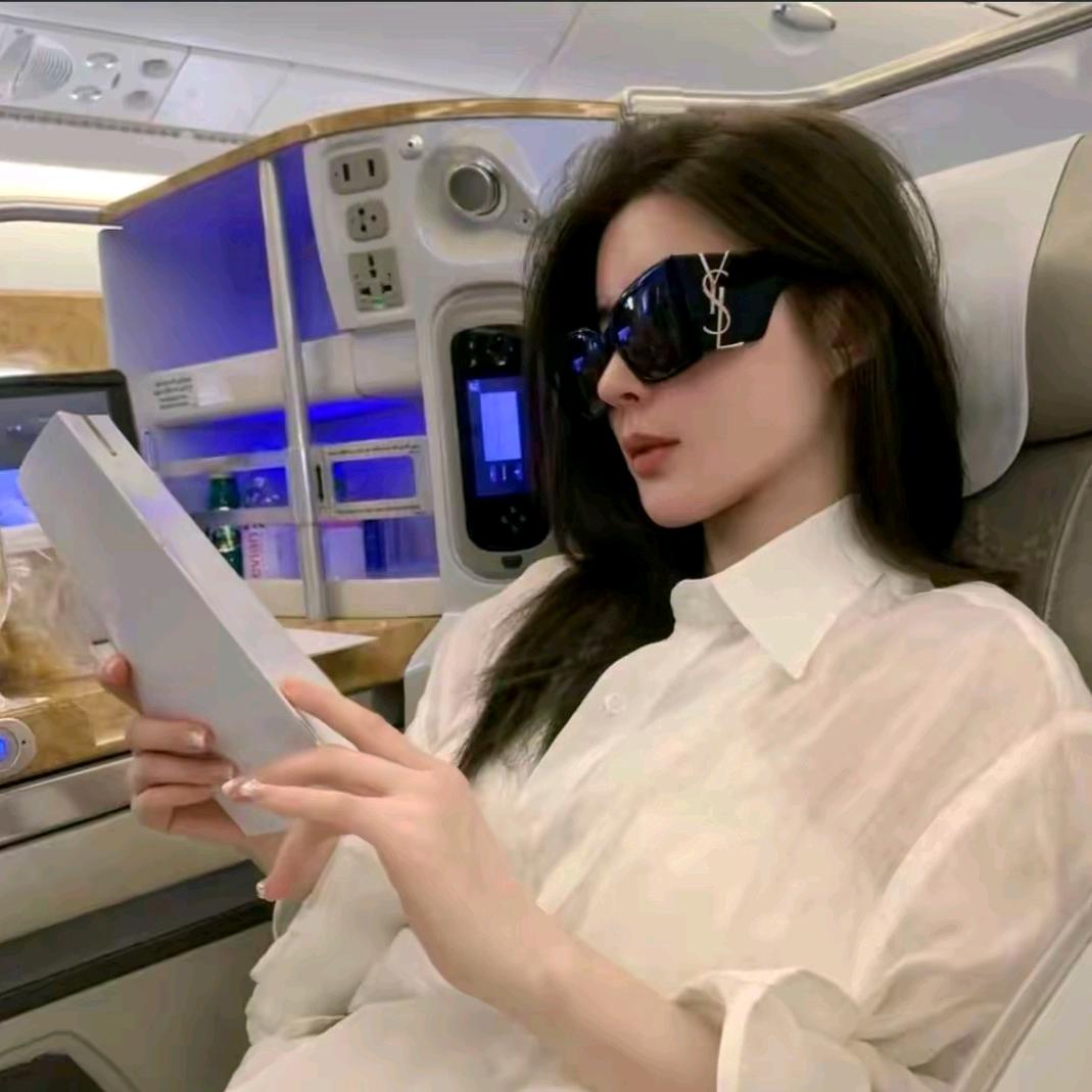 啊双ASFO轻奢女装