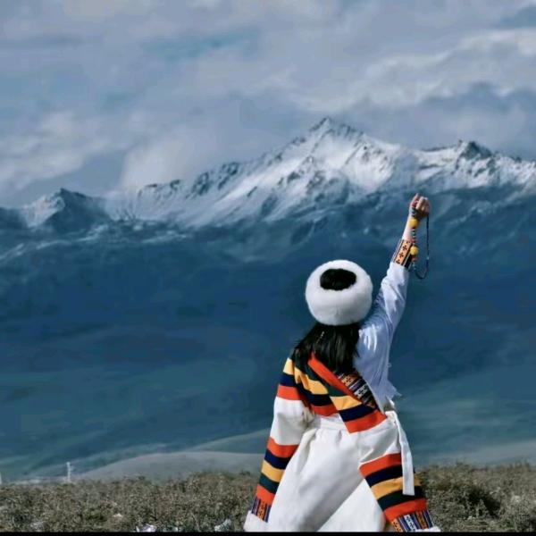 西咸新城斯清百货店