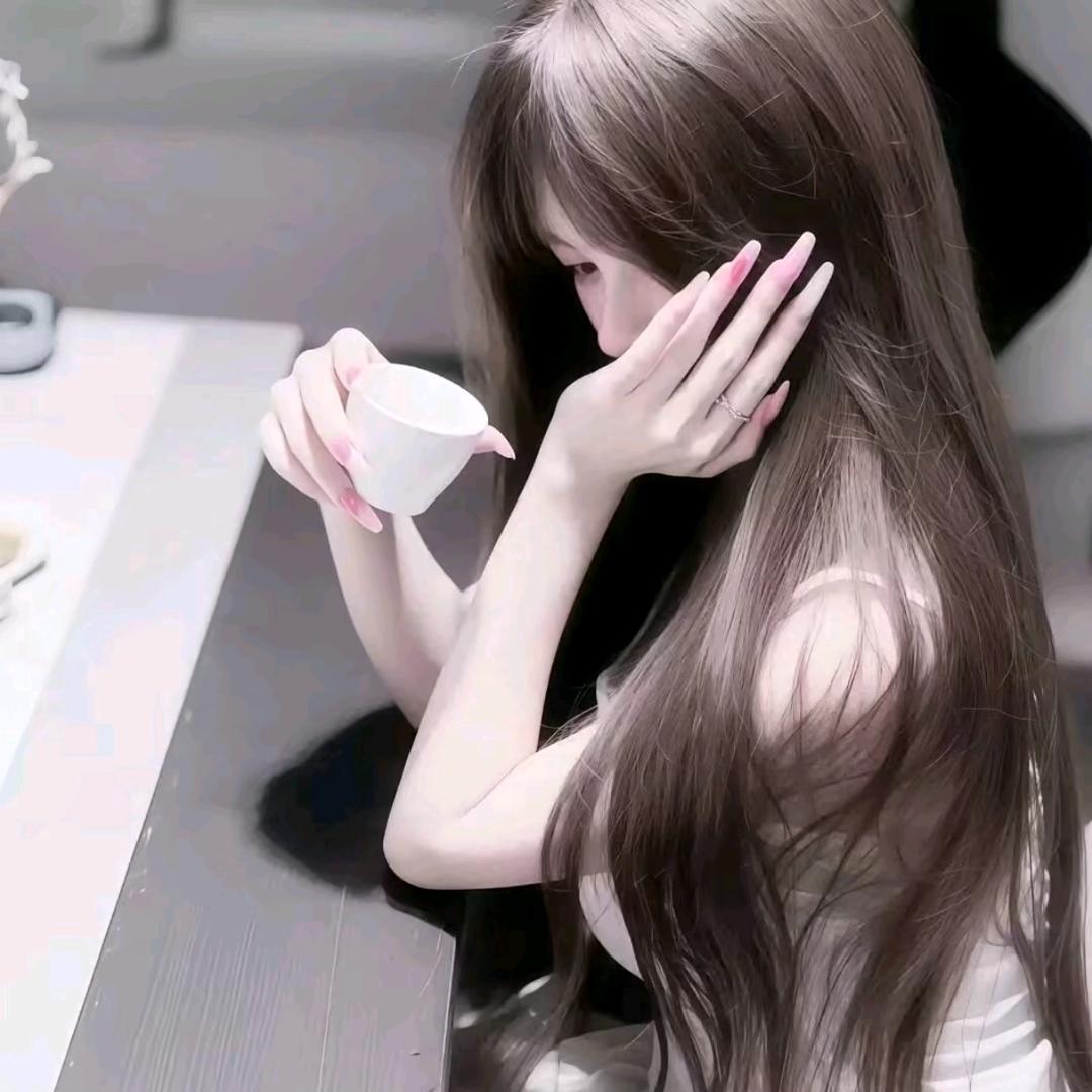 -月亮是我掰弯的