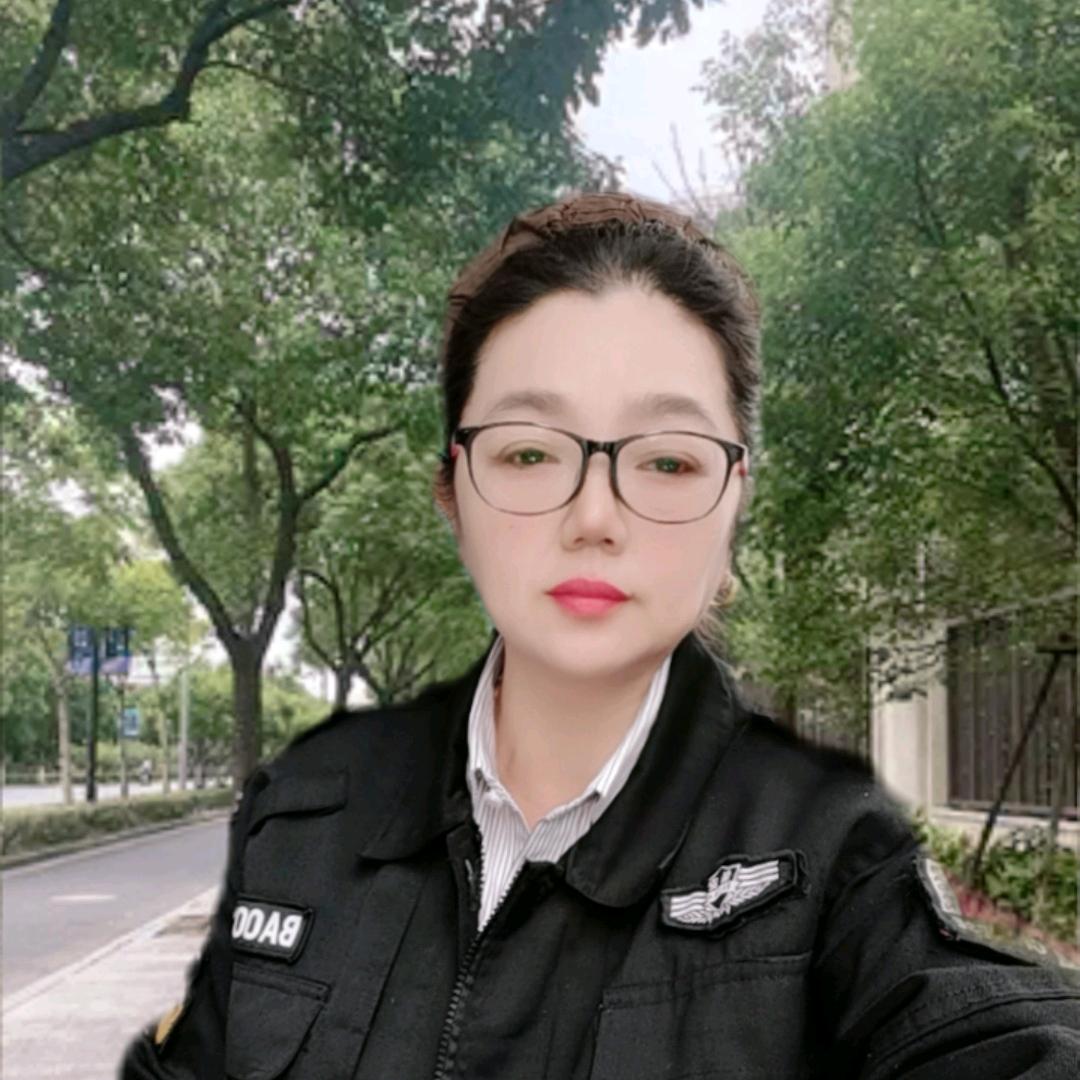 芹姐姐， 6丁2融合康复中。