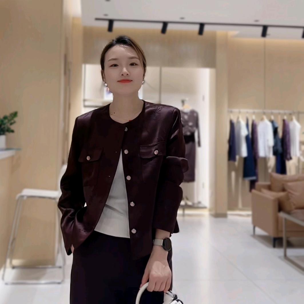 慕歌女装-金乡店