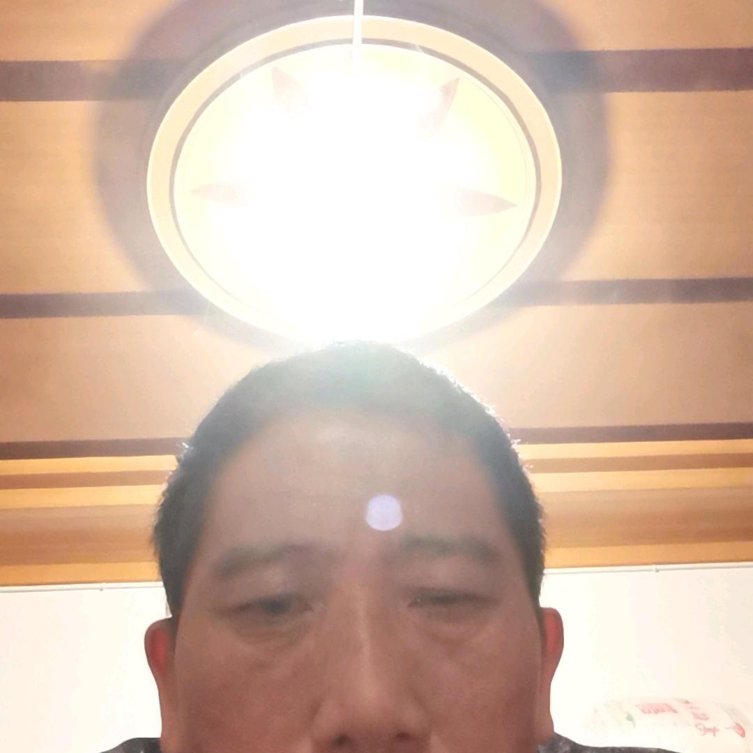 出了烟酒，情也如何，淡钱就不用说