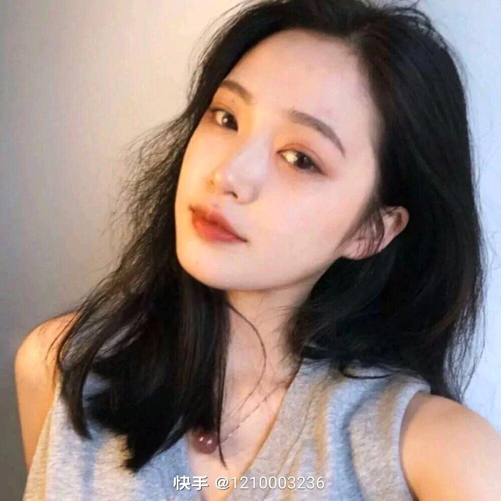 莘莘姐（爱唱歌）