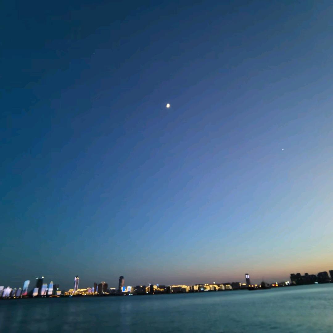 热心市民小杨～～