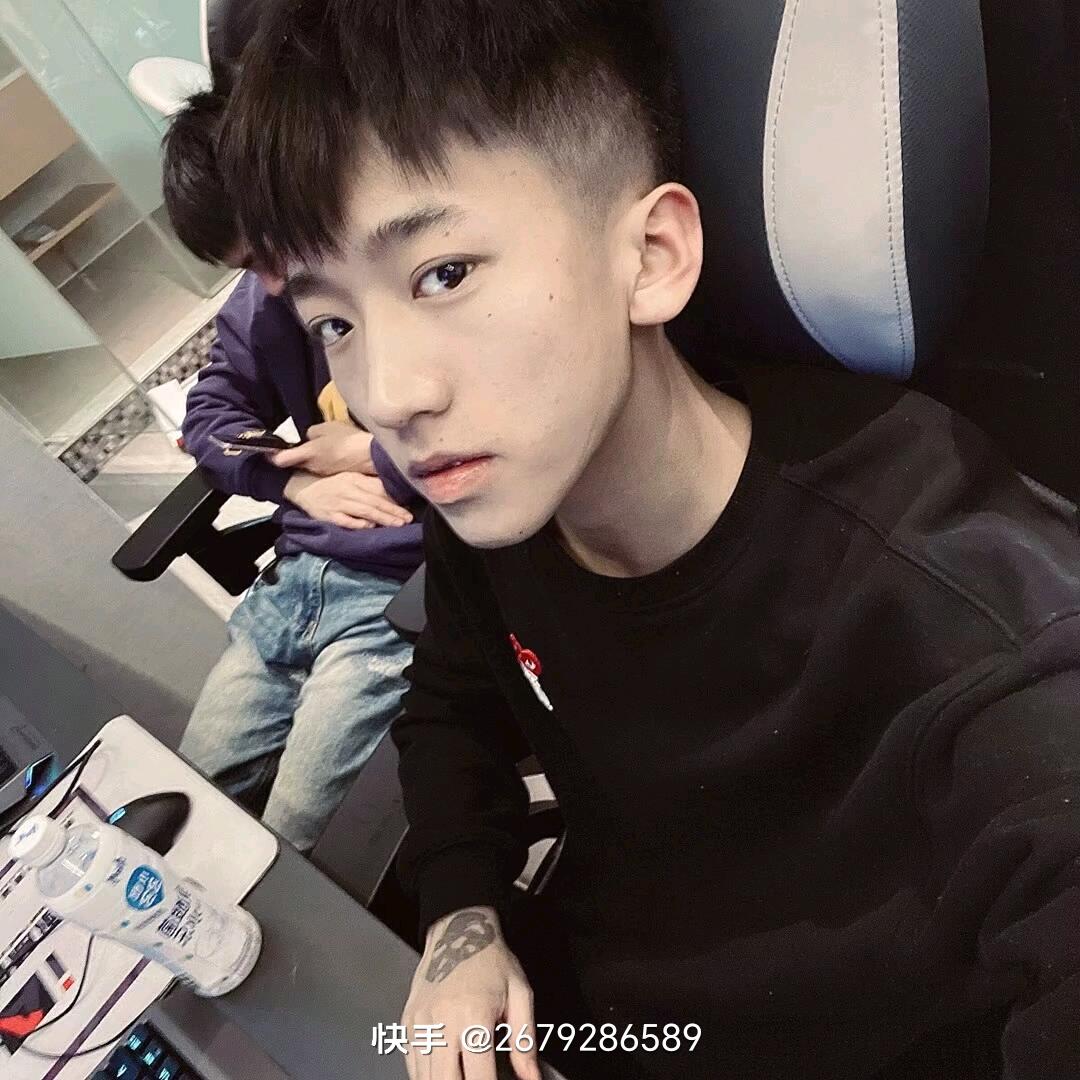 ꧁孤傲的狼ℒℴѵℯ¹³¹⁴꧂（三聖堂）