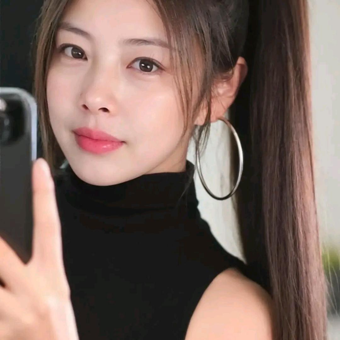 76年的小龙女