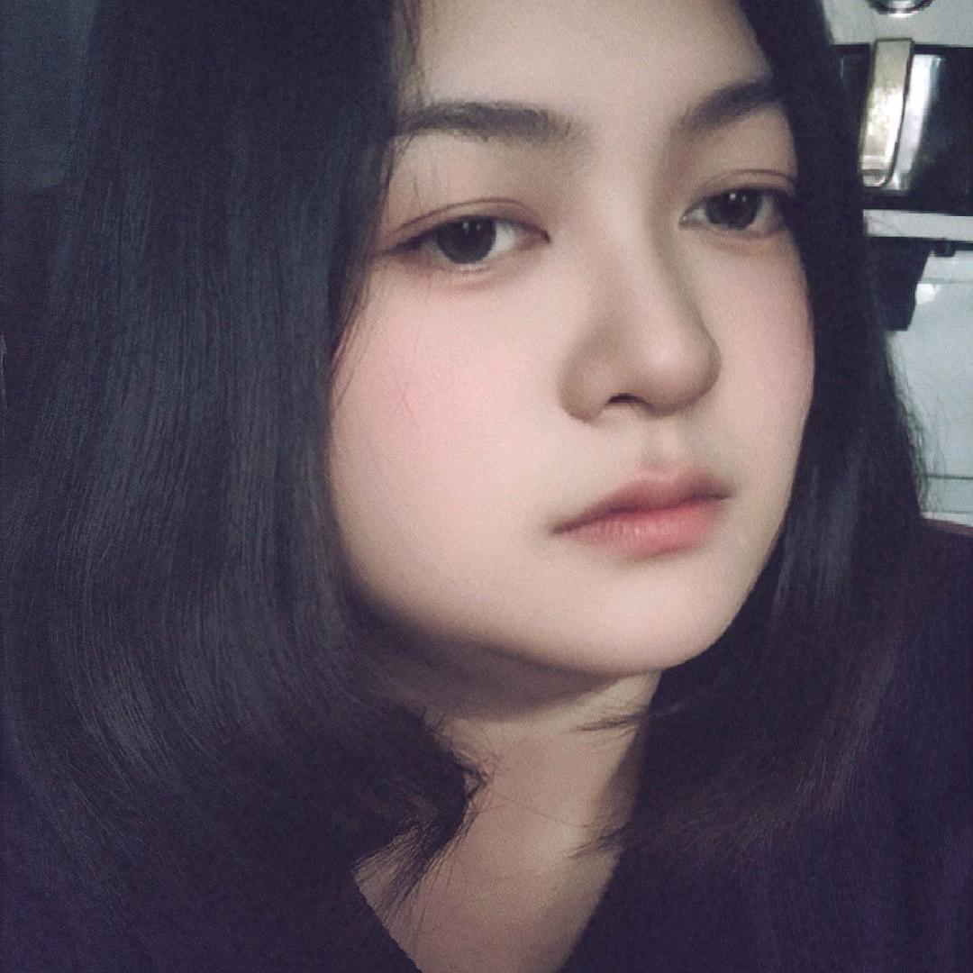 骑着三蹦子去追日落的娜姐姐