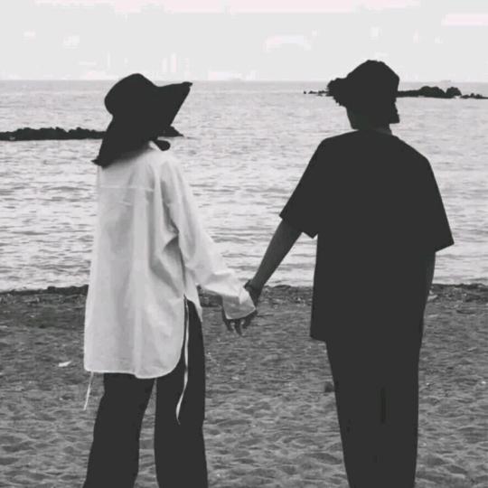 不吃香菜的小蔡