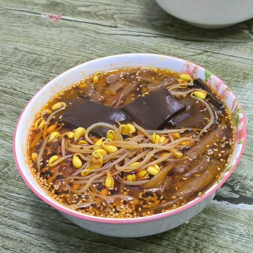 龙泉驿旺苍酸辣粉政务中心旁边