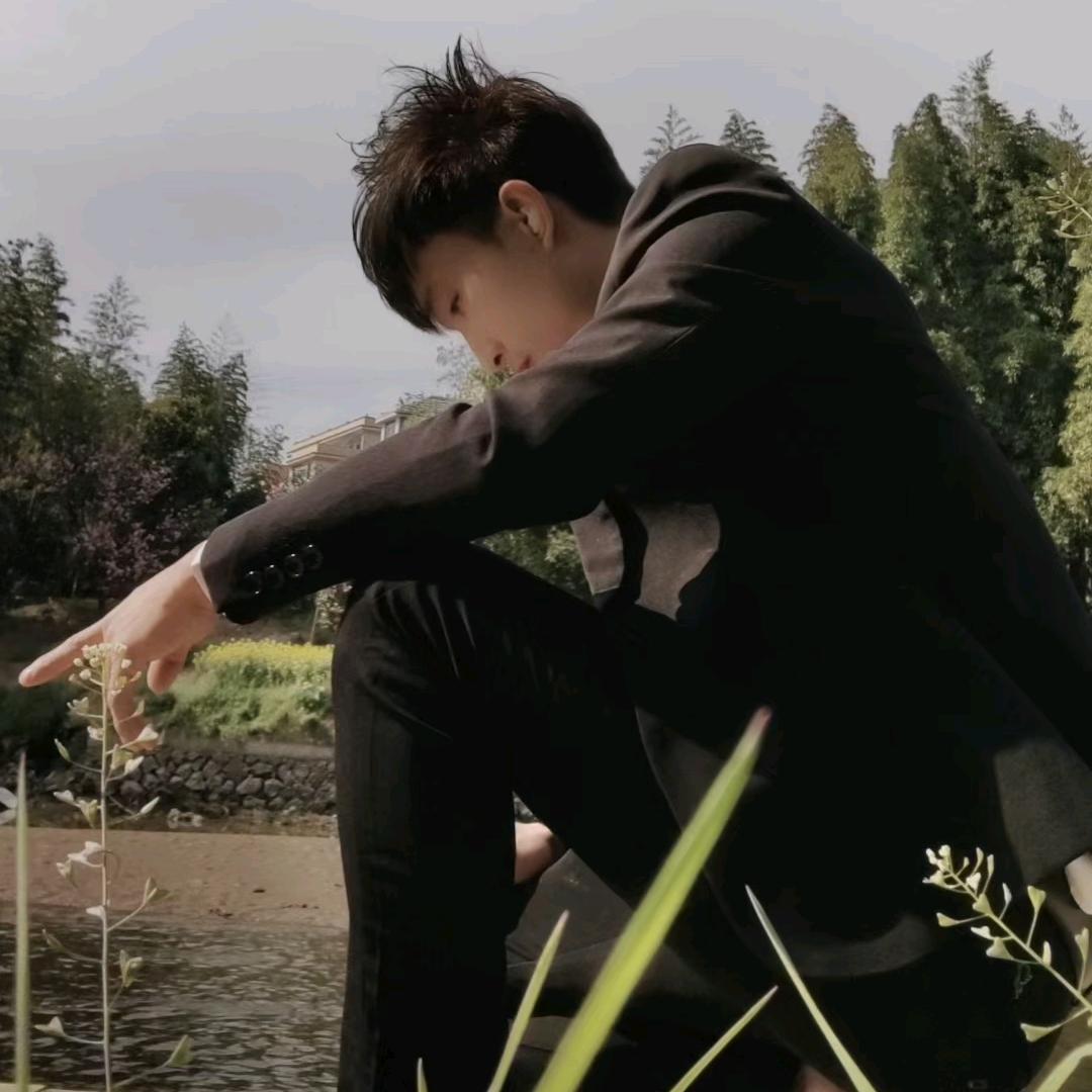 ℋღ᭄吴໑ຼₒ₂₃ღ᭄烦恼💞࿐