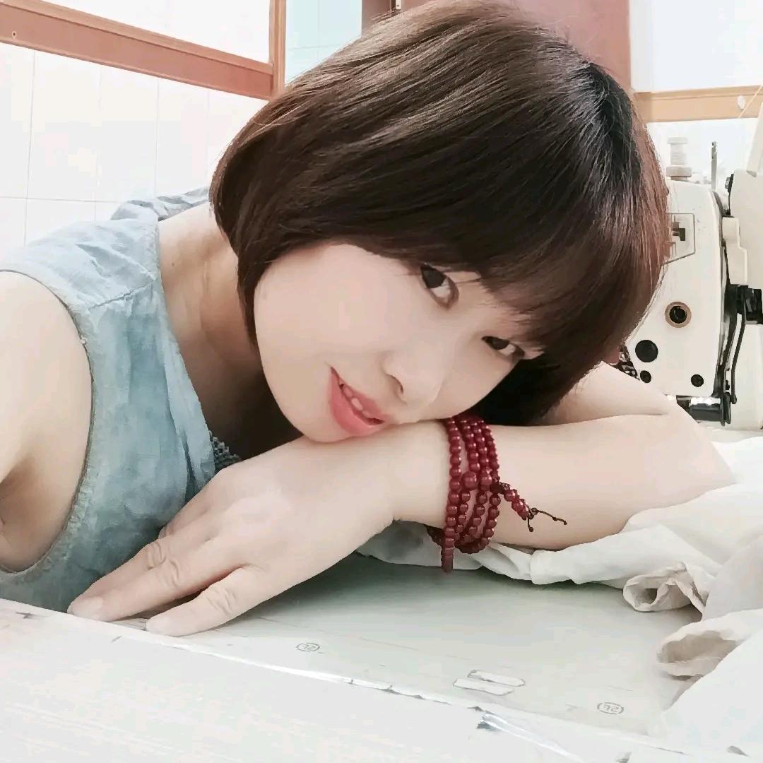 李小英